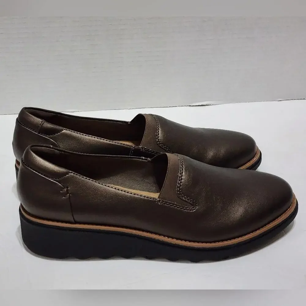 Clarks Women’s Sharon Dolly Loafer‎ 7 Antique Bronze size 10 new!
